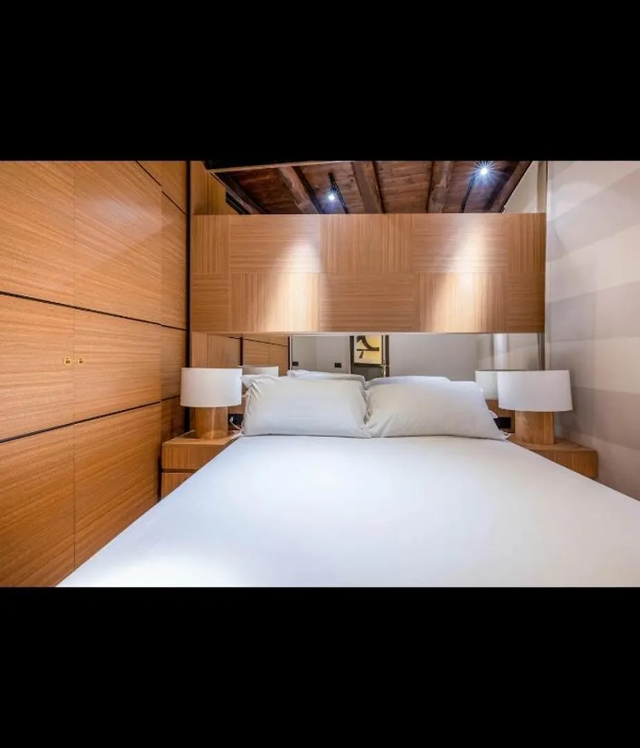 Navona Luxury Apartment Rome